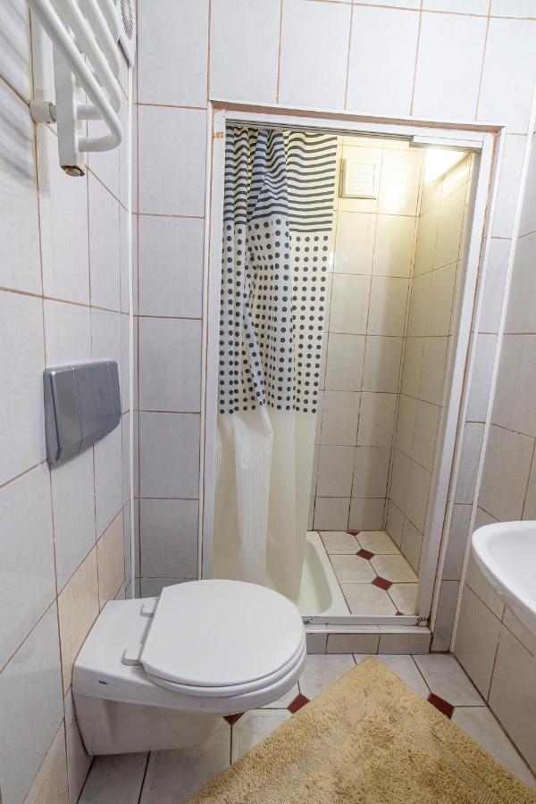Pokoje Mira Torzym Exteriör bild